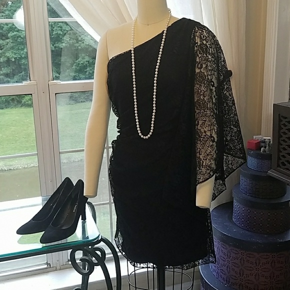 Hailey Logan Dresses & Skirts - Hailey Logan by Adrianna Papell Black Dress 9/10